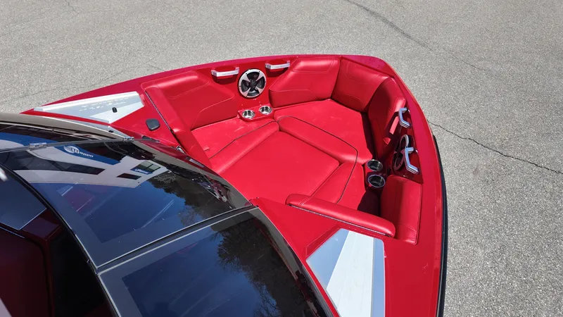 Slide: The Image of Red interior of 2019 Malibu Wakesetter 22 LSV boat. - 17
