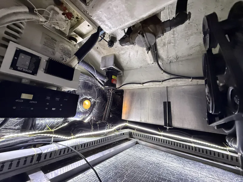 Slide: The Image of Interior of a 1999 Carver 406 with technical equipment. - 34