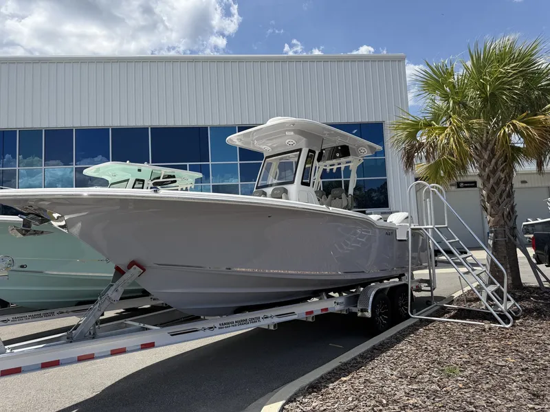 Slide: The Image of Key West 260 Center Console 2026 - 3