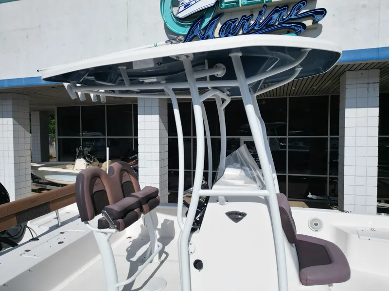 Slide: The Image of Tidewater 2400 Bay Max 2017 - 18