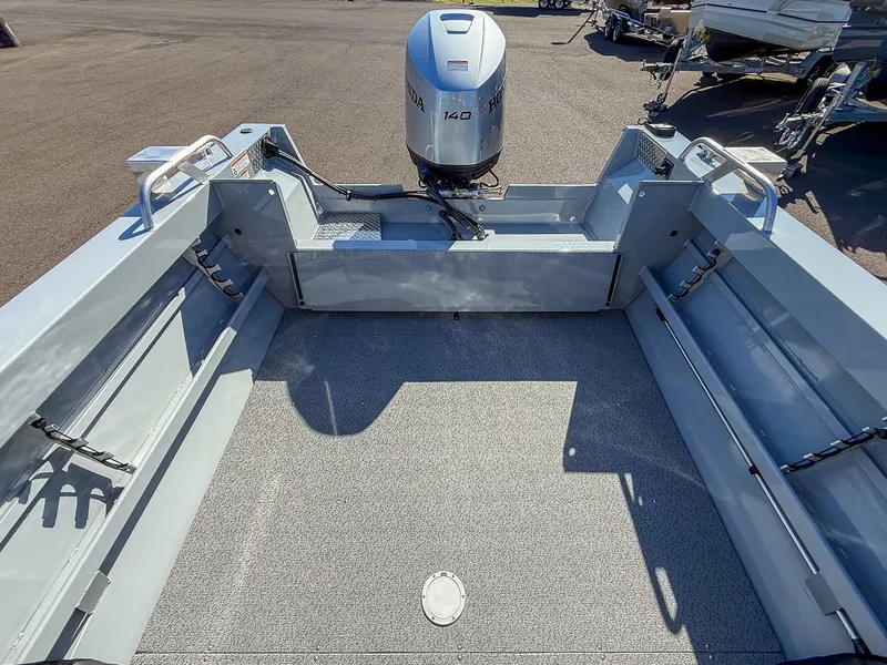 Slide: The Image of Interior view of 2025 Hewescraft 200 ProV boat. - 14