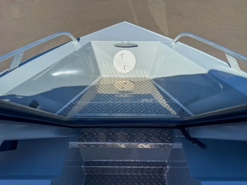 Slide: The Image of Interior view of 2025 Hewescraft 200 ProV boat deck. - 8