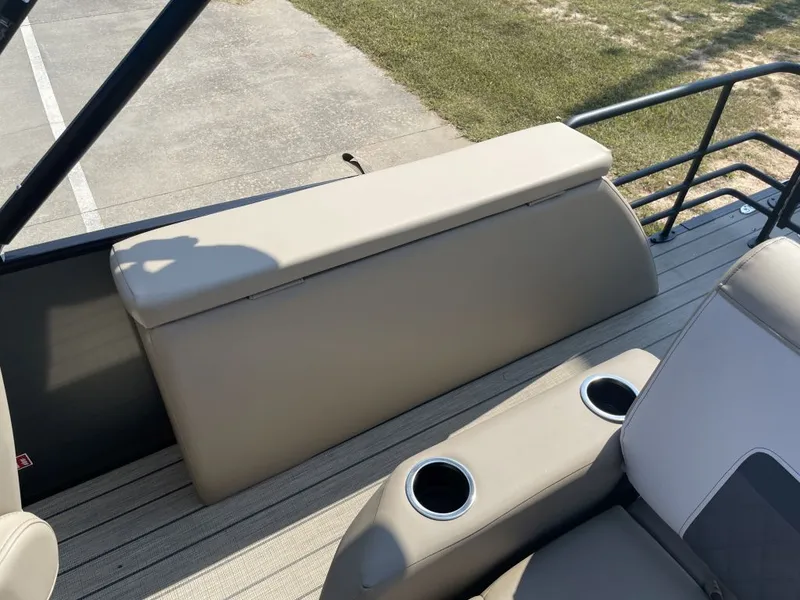 Slide: The Image of Starcraft SLS 3 Q DH 2026 - 7