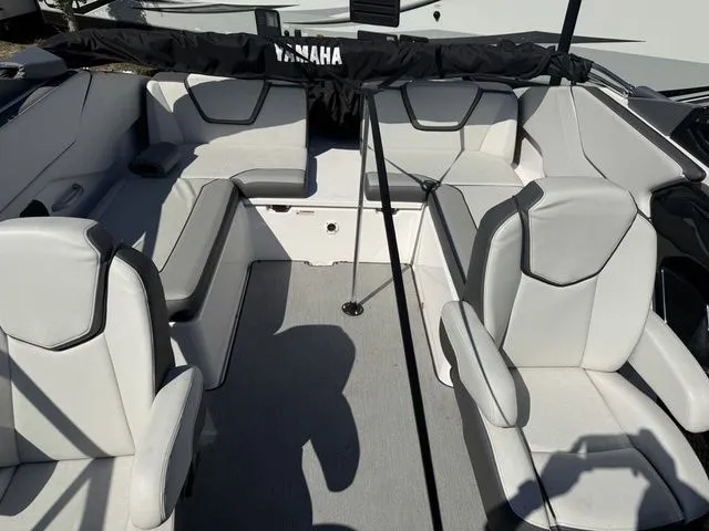 Slide: The Image of Yamaha SX250 2024 - 27