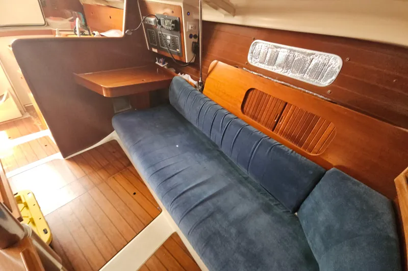 Slide: The Image of Interior of 1997 Beneteau Oceanis Clipper 321 yacht kitchen with sink and stove. - 20