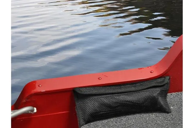 Slide: The Image of Lund 1650 Angler Tiller 2023 - 7