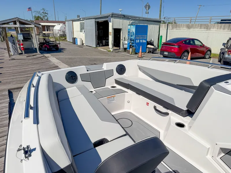 Slide: The Image of Starcraft J7 JET 2027 - 9