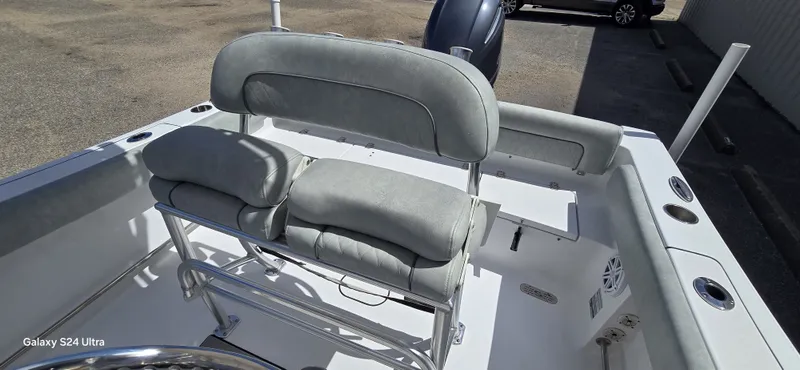 Slide: The Image of Sportsman Heritage 211 Center Console 2019 - 22