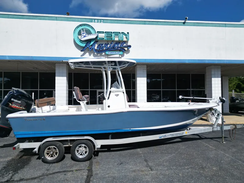 Slide: The Image of Tidewater 2400 Bay Max 2017 - 11