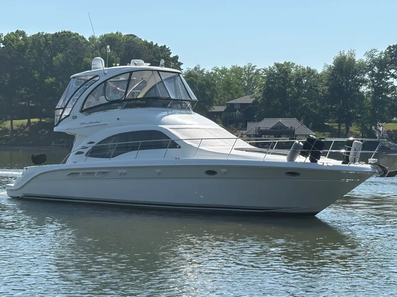 The Image of Sea Ray 500 Sedan Bridge 2005 - 0