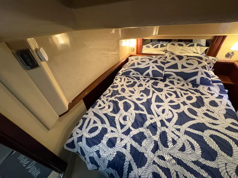 Slide: The Image of Sea Ray 500 Sedan Bridge 2005 - 120