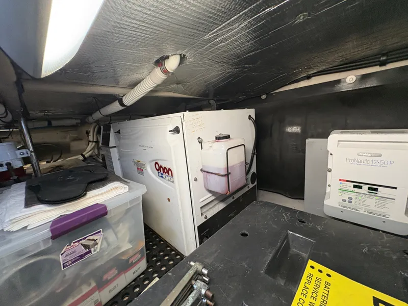 Slide: The Image of Sea Ray 500 Sedan Bridge 2005 - 148