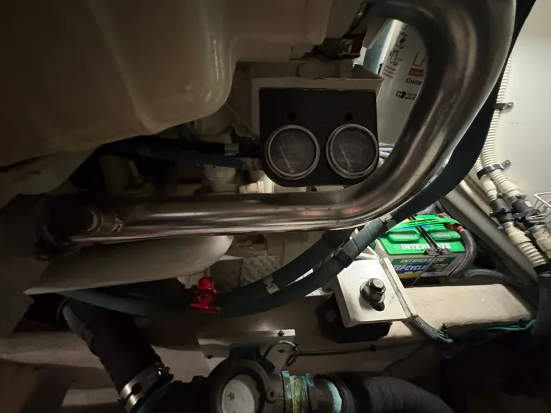 Slide: The Image of Sea Ray 500 Sedan Bridge 2005 - 166