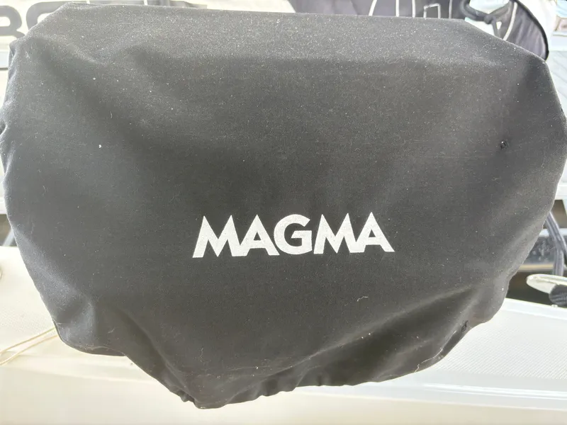 Slide: The Image of Sea Ray 500 Sedan Bridge 2005 - 173