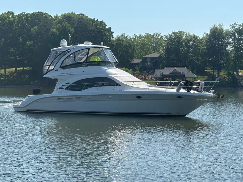 Slide: The Image of Sea Ray 500 Sedan Bridge 2005 - 176