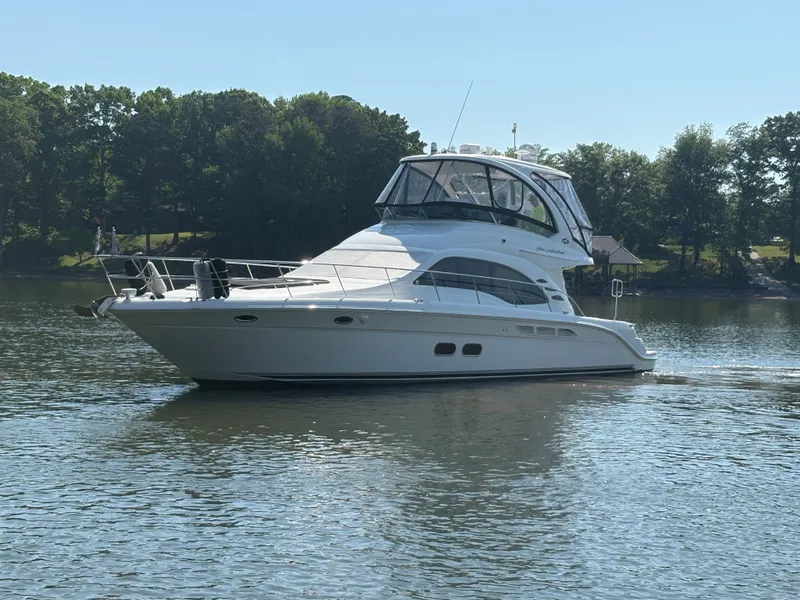 Slide: The Image of Sea Ray 500 Sedan Bridge 2005 - 191