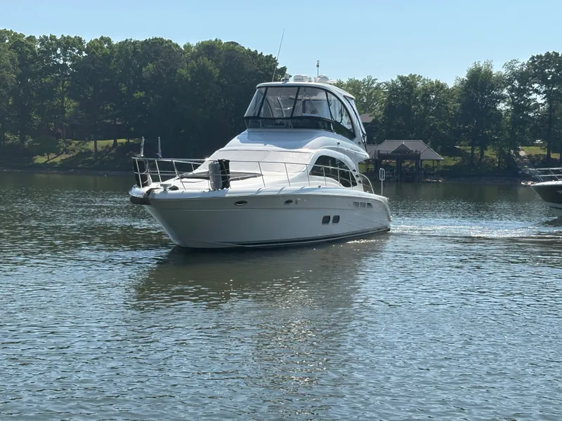 Slide: The Image of Sea Ray 500 Sedan Bridge 2005 - 192