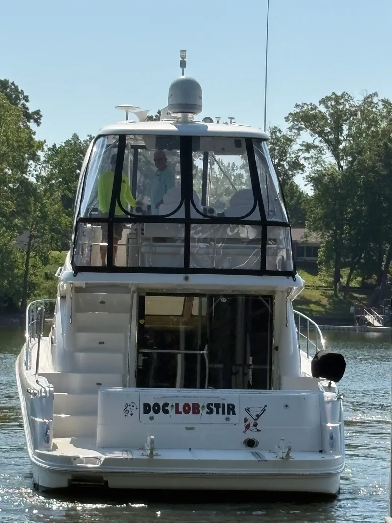 Slide: The Image of Sea Ray 500 Sedan Bridge 2005 - 196