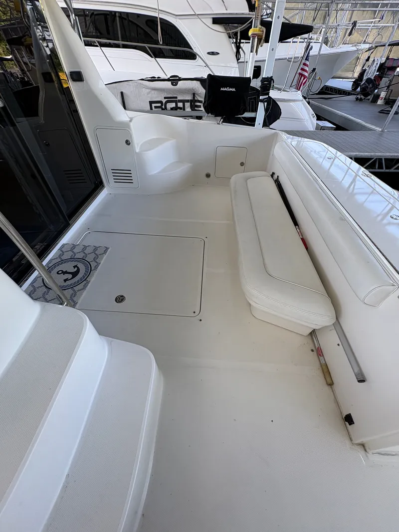 Slide: The Image of Sea Ray 500 Sedan Bridge 2005 - 200