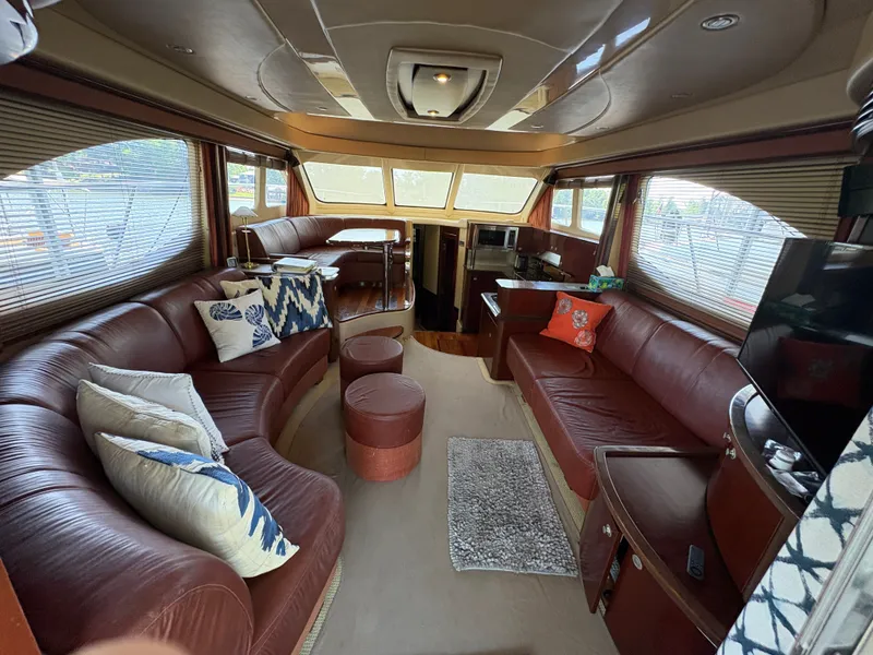 Slide: The Image of Sea Ray 500 Sedan Bridge 2005 - 63