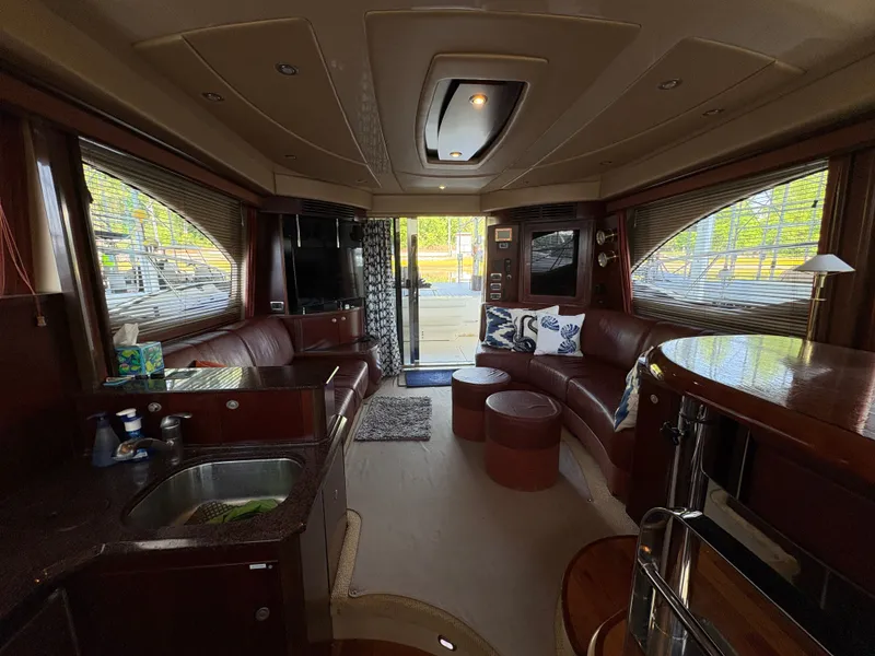 Slide: The Image of Sea Ray 500 Sedan Bridge 2005 - 64