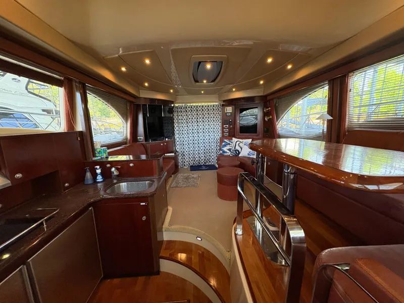 Slide: The Image of Sea Ray 500 Sedan Bridge 2005 - 80