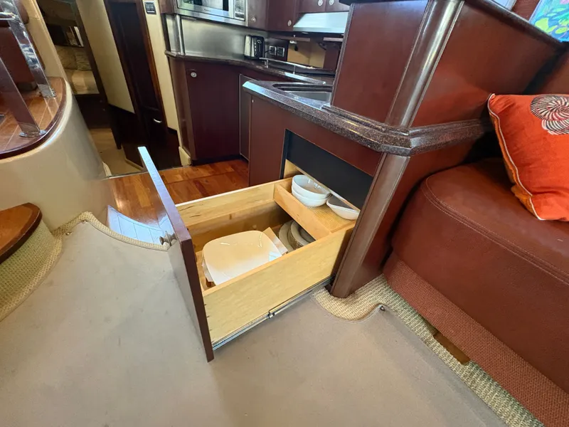 Slide: The Image of Sea Ray 500 Sedan Bridge 2005 - 93