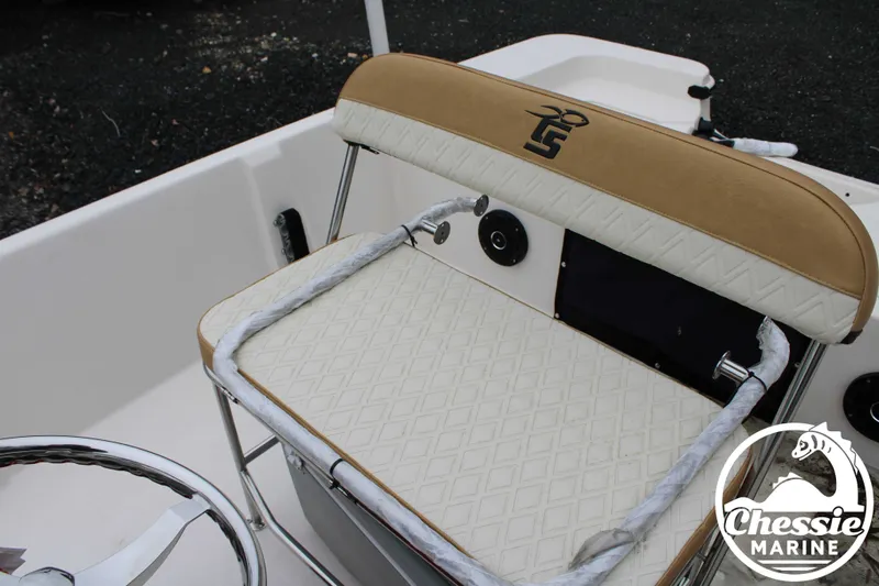 Slide: The Image of Sea Chaser EV198 Sea Skiff 2025 - 8