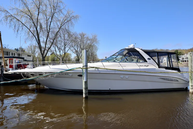 The Image of Sea Ray Sundancer 460 1999 - 0