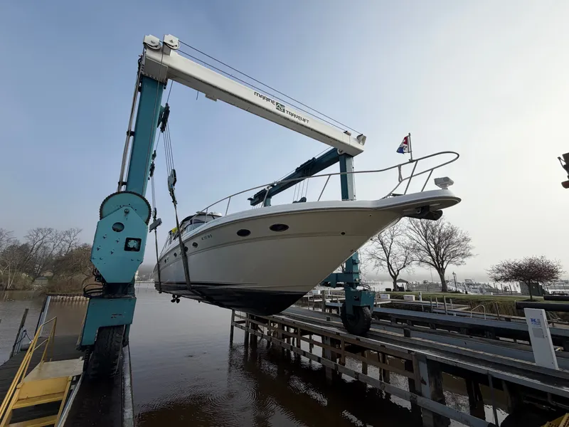 Slide: The Image of Sea Ray Sundancer 460 1999 - 50