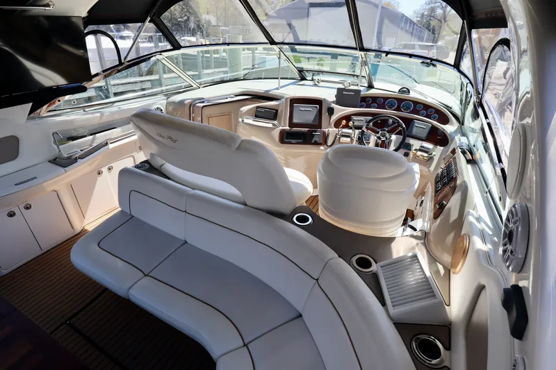 Slide: The Image of Interior of a 1999 Sea Ray Sundancer 460 yacht, luxurious cockpit design. - 36