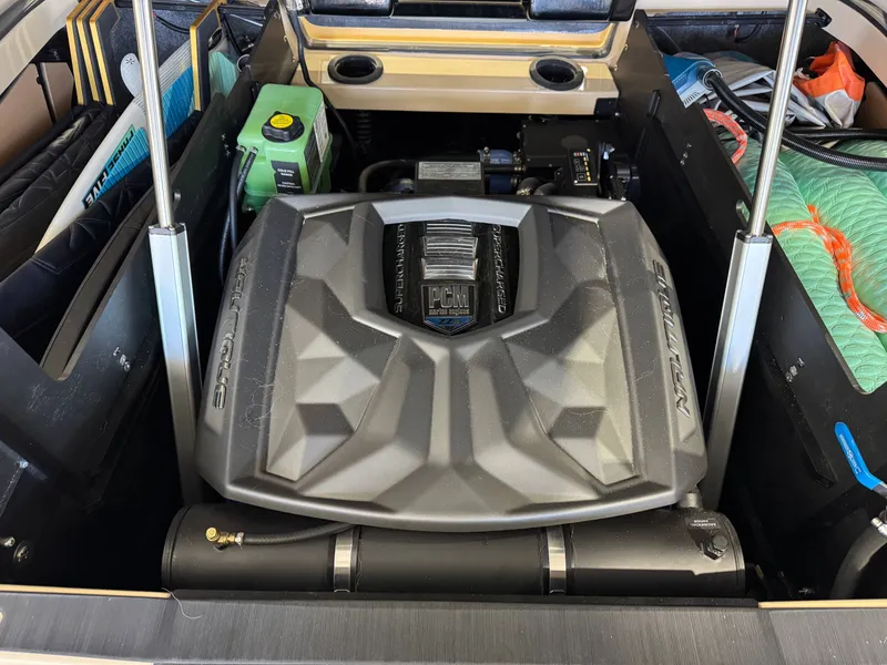 Slide: The Image of Nautique Super Air Nautique G23 Paragon 2025 - 25