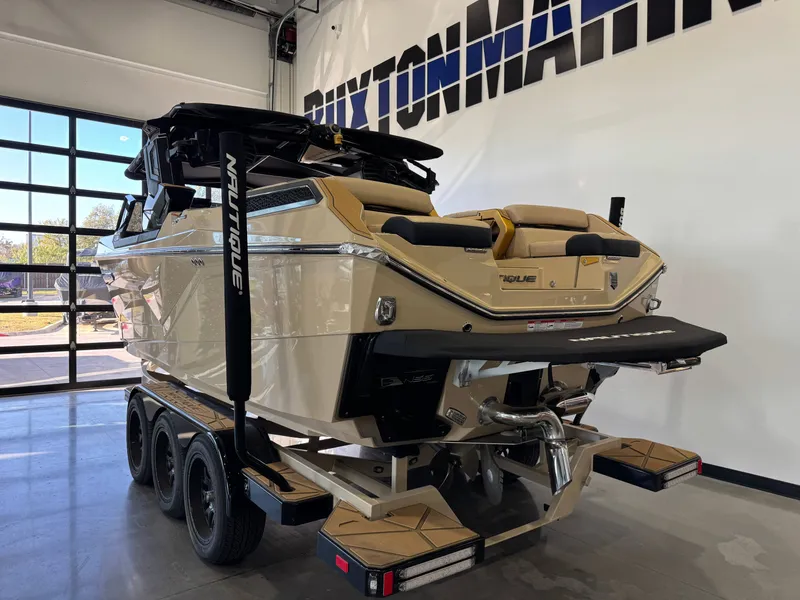 Slide: The Image of Nautique Super Air Nautique G23 Paragon 2025 - 3