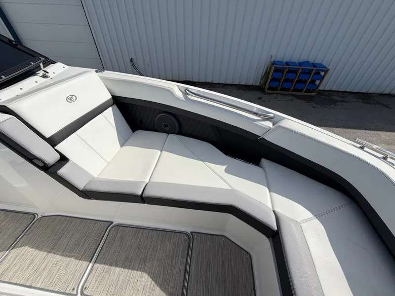 Slide: The Image of Interior of 2023 Cobalt R8 Outboard with luxurious seating. - 8