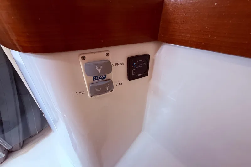 Slide: The Image of Force 10 oven with 2 burner stovetop - 60