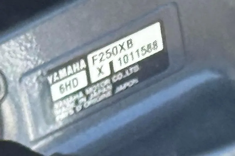 Slide: The Image of Close-up of Yamaha F250XB engine label on 2003 Robalo R230 Center Console. - 28