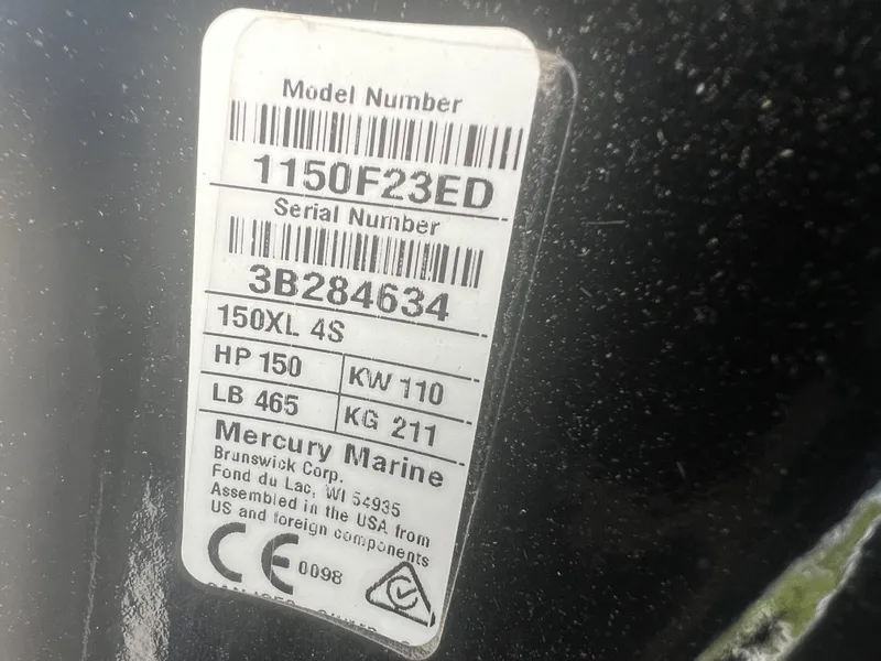 Slide: The Image of Tahoe 185 S 2023 - 12