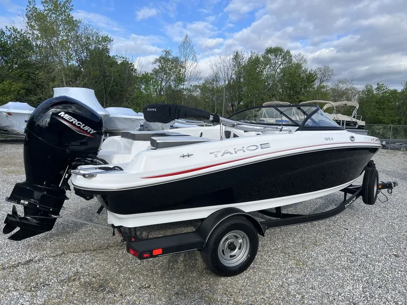 Slide: The Image of Tahoe 185 S 2023 - 7