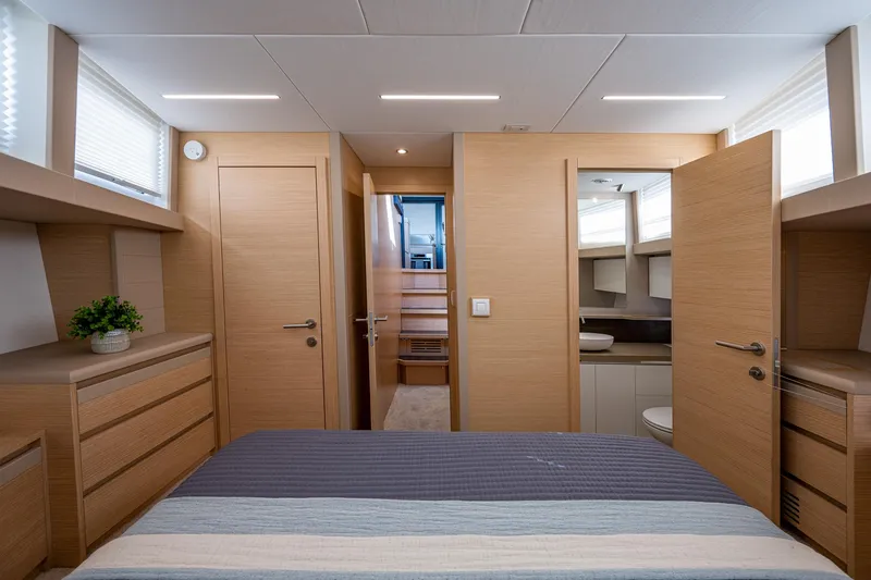 Slide: The Image of Greenline 45 Fly 2022 - 66