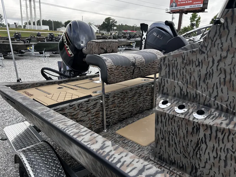 Slide: The Image of 2026 Xpress Hyper-Lift Bay Series H190B boat with camouflage design. - 5