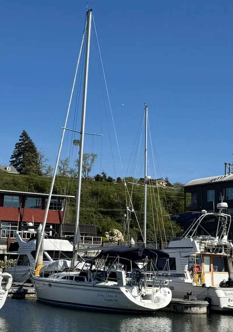 Slide: The Image of Catalina 36 MkII 2005 - 2