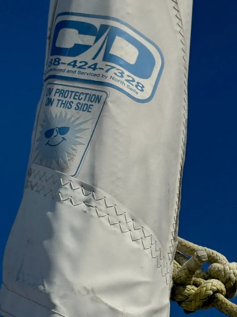 Slide: The Image of Catalina 36 MkII 2005 - 32