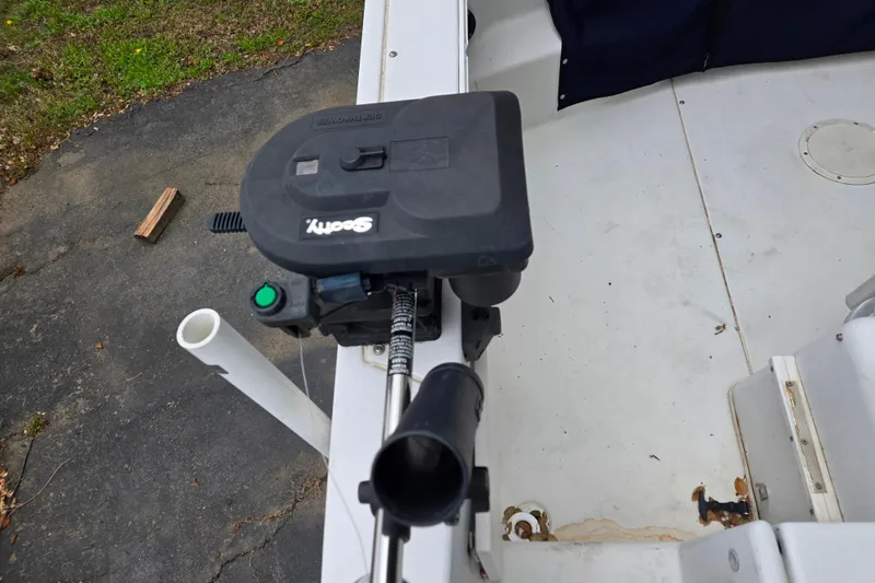 Slide: The Image of Seaswirl Striper 2300 boat deck with Scotty downrigger, 2000 model. - 4