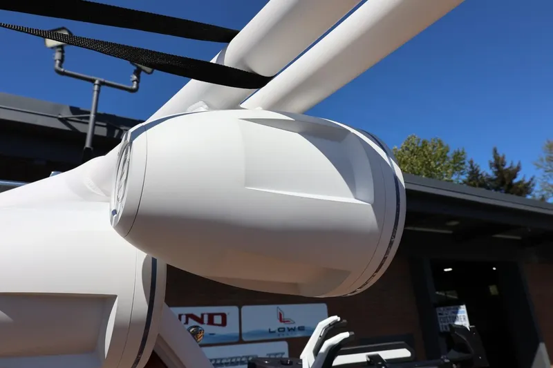 Slide: The Image of 2022 Tigé 25ZX boat speaker detail against clear blue sky. - 54