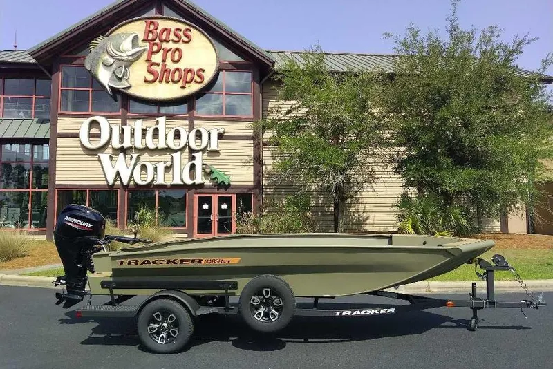 The Image of 2026 Tracker Grizzly 1756 T Marsh boat at Bass Pro Shops Outdoor World. - 0
