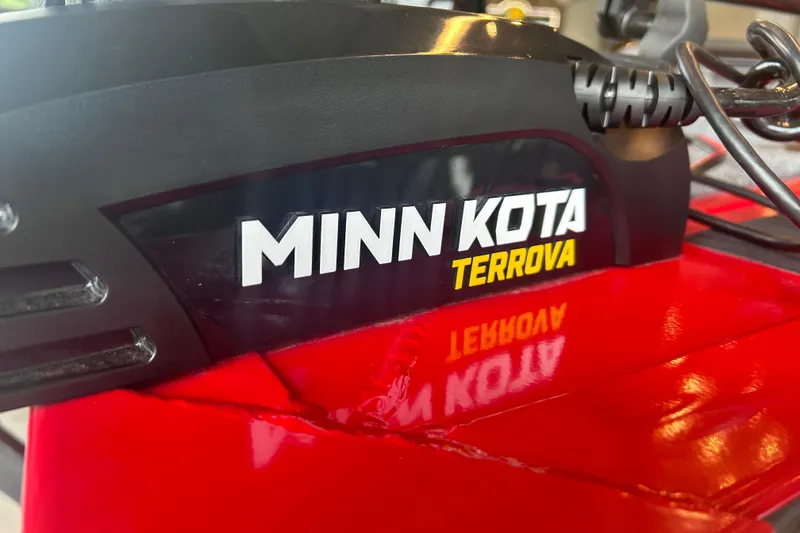 Slide: The Image of Minn Kota Terrova motor on 2026 Tracker Targa V-18 Combo boat. - 3