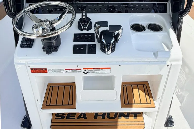 Slide: The Image of Control console of Sea Hunt Ultra 305 Coffin Box 2026. - 17