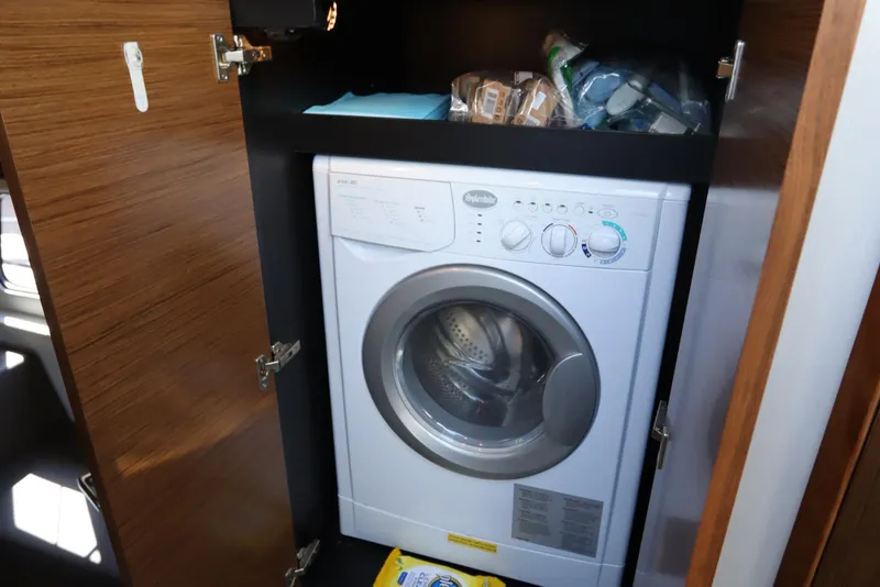 Slide: The Image of Cruisers 45 Cantius 2015 - 83