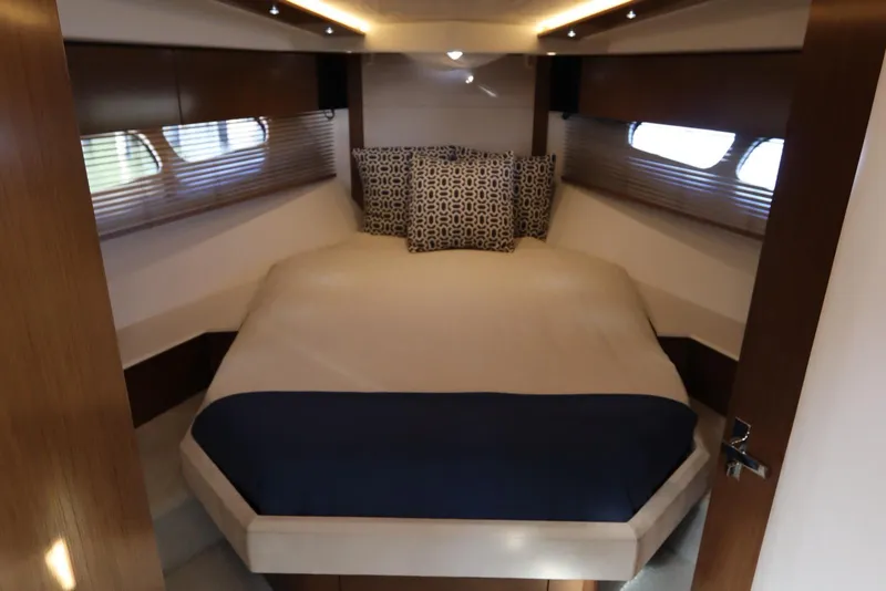 Slide: The Image of Cruisers 45 Cantius 2015 - 85