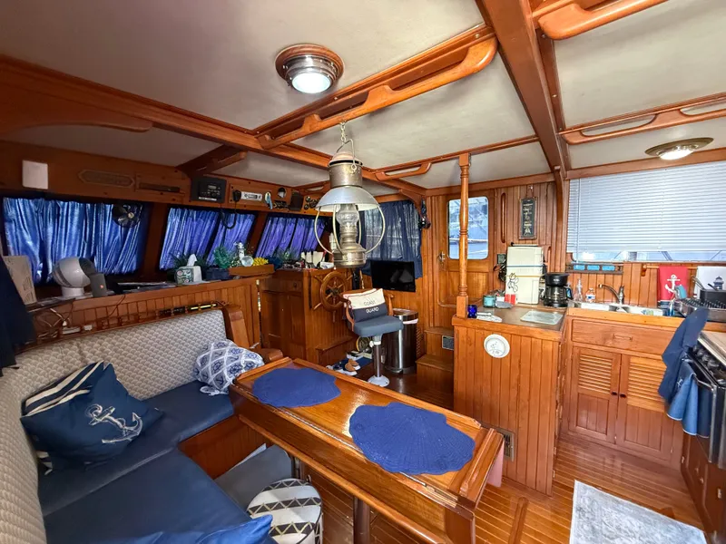 Slide: The Image of DeFever 41 1983 - 14